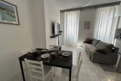 Image de Appartement 2 pièces au centre de Fréjus, idéal pour 4 personnes