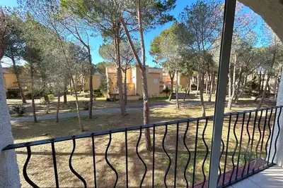 Image de Appartement à 200m de la mer avec loggia