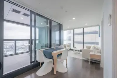 Image de Sub Penthouse Skytower View and Sea View Apartment