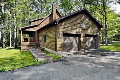 Image de Baby Bear | Hot Tub, Fire Pit, Game Room