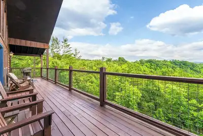 Image de 3bdr+Loft for 12 w/Hot Tub, Billiards & Mtn Views!