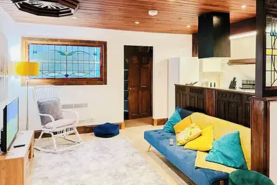 Image de Daffodil Apartment 4 Bedroom in Pontypool