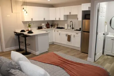 Image de Cozy & Stylish Studio Getaway
