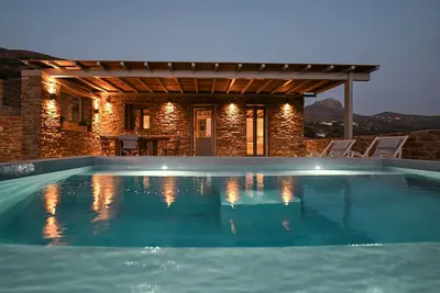 Image de Villa 'Celini House 1' avec vue sur la montagne, Wi-Fi et climatisation