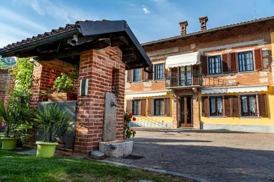Image de Cascina D'Ghistu - Cinq Chambres Maison, Couchages 10