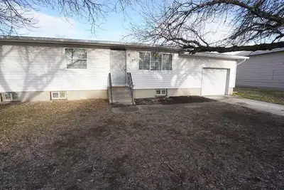 Image de 4br/2ba Home – Fully Furnished King sized bed