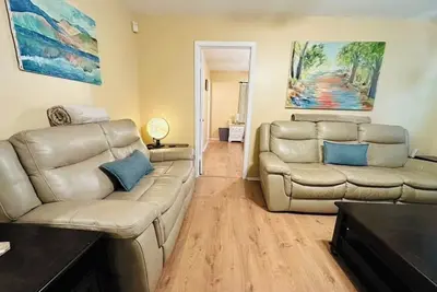 Image de Cozy 3-bedroom 2-bath house in Central East Austin w/ yard