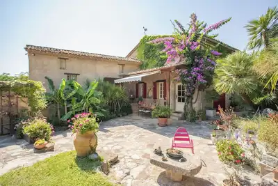 Image de Somptueux mas provencal au pied du village de Fayence
