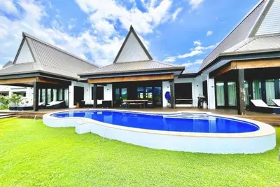 Image de Four Bedroom Riverfront Villa 62