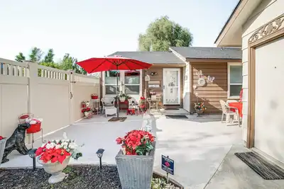 Image de 14 Mi to Meridian: Water-View Retreat w/ Patios!