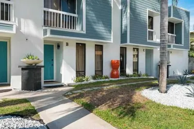 Image de Palm Beach Shores Townhouse Bleu
