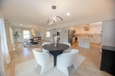 Image de Luxury Atlanta Home Near East Lake Golf & Beltline, Sleeps 10 + Pet-Friendly!