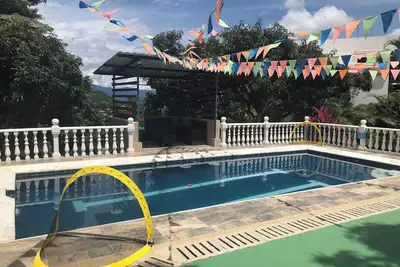 Image de Beautiful villa with Pool and WiFi in Anapoima - Villa Esmeralda Jj