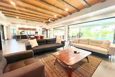 Image de Villa 101 - 5br Private Poo- Private Pool - Poo - Table - Tub