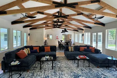 Image de Spacious 3-bedroom house in Copake with pool, gym, tennis, and lake access!