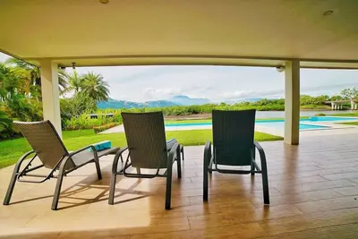 Image de Villa 93 - 5br Private Villa - Private Pool - Riverfront