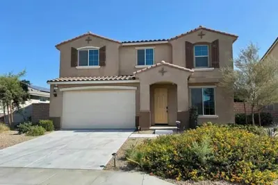 Image de Brand new Luxury Model Home