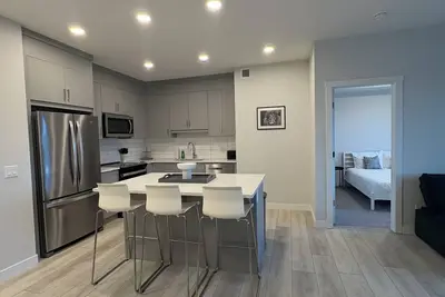 Image de Available for stamped brand new 2bd 2bath in wolf willow