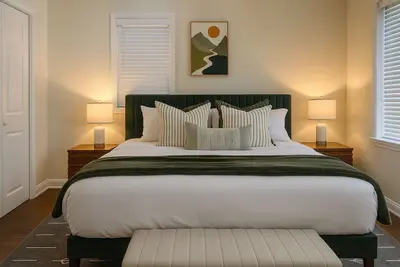 Image de Bridgeport Basecamp • Comfy • Peaceful • Sleeps 10+