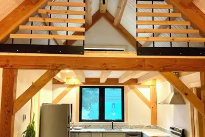 Image de Modern Seacoast Loft. Walk to Portsmouth & Kittery!