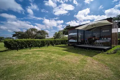 Image de Modern Tiny House Near Quito Airport - Spacious, Private & Perfect for Getaways