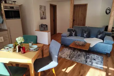 Image de Vacation apartment for 1-4 persons, 50 sqm, separate bedroom, living/dining room, bathroom with shower/Wc, balcony