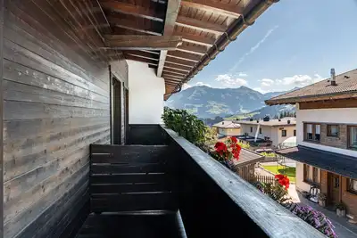 Image de Chambre '09' avec vue sur les montagnes, terrasse partagée et Wi-Fi