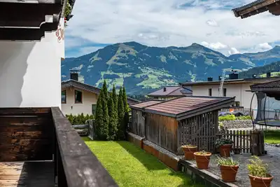 Image de Chambre '18' avec vue sur les montagnes, terrasse partagée et Wi-Fi