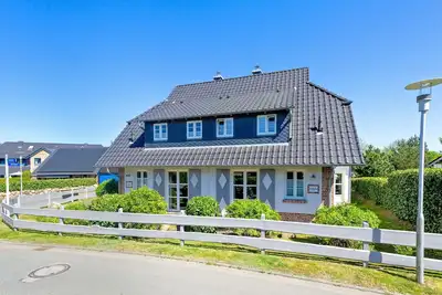 Image de Manor houses Sellin | House half 1