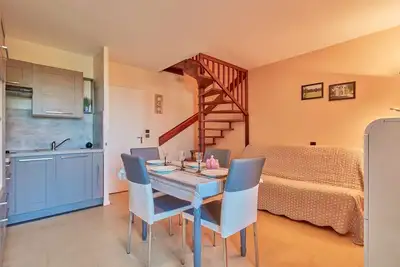 Image de T3 lumineux pour 5 pers avec Wifi proche du Lac de l'Uby