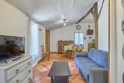 Image de Charmant T2 avec terrasse fleurie, WiFi, animaux admis