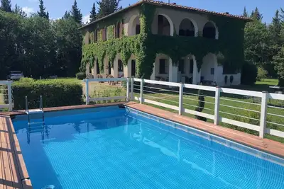 Image de Maison de vacances avec Wifi, climatisation, piscine privée, Tv, patio, près de San Gimignano