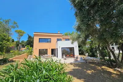 Image de Villa neuve, climatisée, à pied de la mer, au calme
