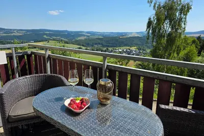 Image de ErzZeit - Vacation with a vision