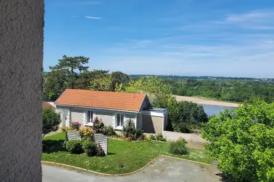 Image de La petite Chamarande, peaceful cottage with river view, close to Tours & Amboise