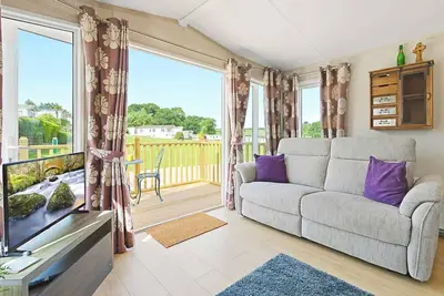 Image de Meadow View Splash Retreat - Swimming Pool & Fishing Nearby