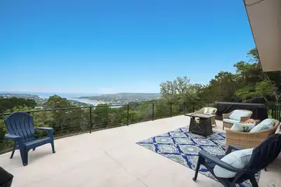 Image de Lake Buchanan Retreat w/Hot-Tub