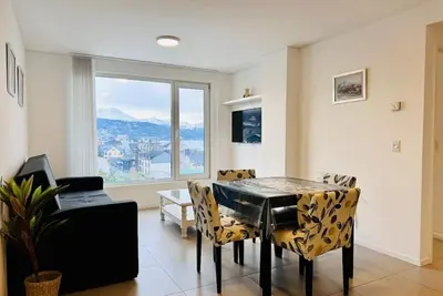 Image de Aunaisin- Amazing centrally located apartment with unique view