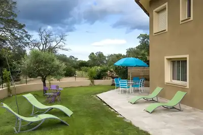 Image de Villa mitoyenne avec jardin Ă 8 km de Porto-Vecchio
