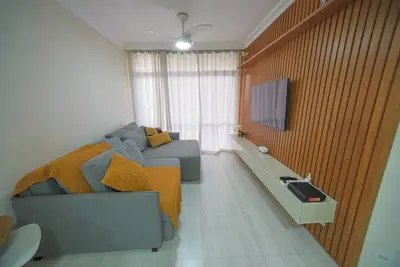 Image de Apto completo com wi-fi, ar-cond a 200m da praia