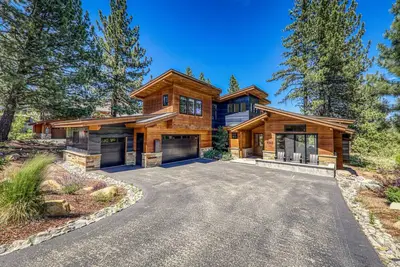 Image de Mill House Retreat Schaffer's Mill, 4Br/3. 5Ba, Hot Tub, Golf, Ski, Lake Tahoe