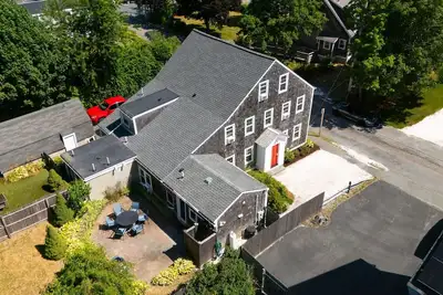 Image de Heritage Home - Historic Home in Sandwich Village
