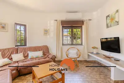Image de #240 Casa de Praia Balaia by Home Holidays