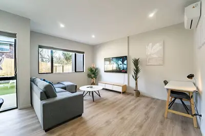 Image de Modern Sunnyhills Town House | Wi-Fi & Netflix