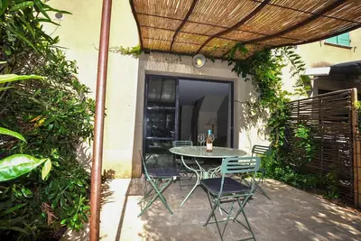 Image de Maison chaleureuse Ă .