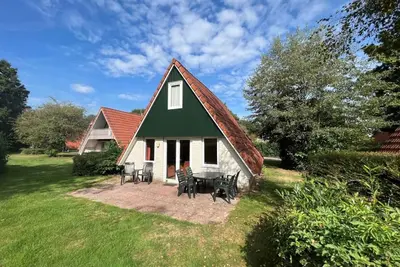 Image de Quiet house on park Overijssel.