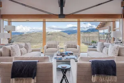 Image de Rmr: Alpine Serenity Home in Jackson, Wy