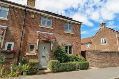 Image de 31 Bull Lane, pet friendly, with a garden in Maiden Newton