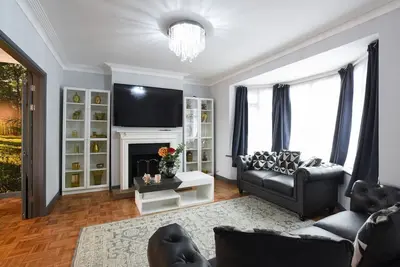 Image de Railway House | Cosham's Family Friendly Home