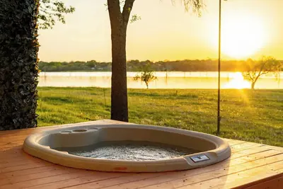Image de Charming 2br Lakeside Guest House